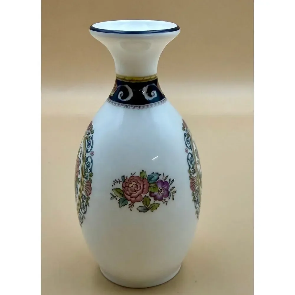 Wedgwood Runnymede Blue Bone China Bud Vase 5.5” England Floral Vintage